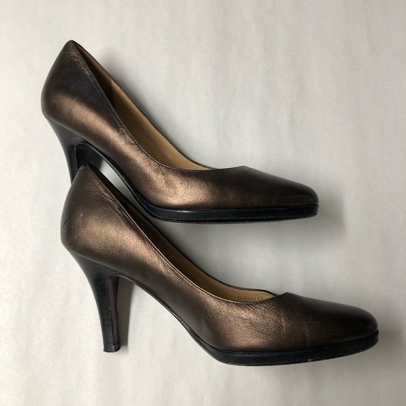 Cole Haan Shoes - Solddd Outtt